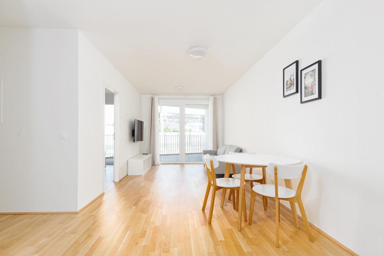 Whats-App Self-Check-In - 1Br Apartment, Near Airport,15 Min To Center Viena Exterior foto