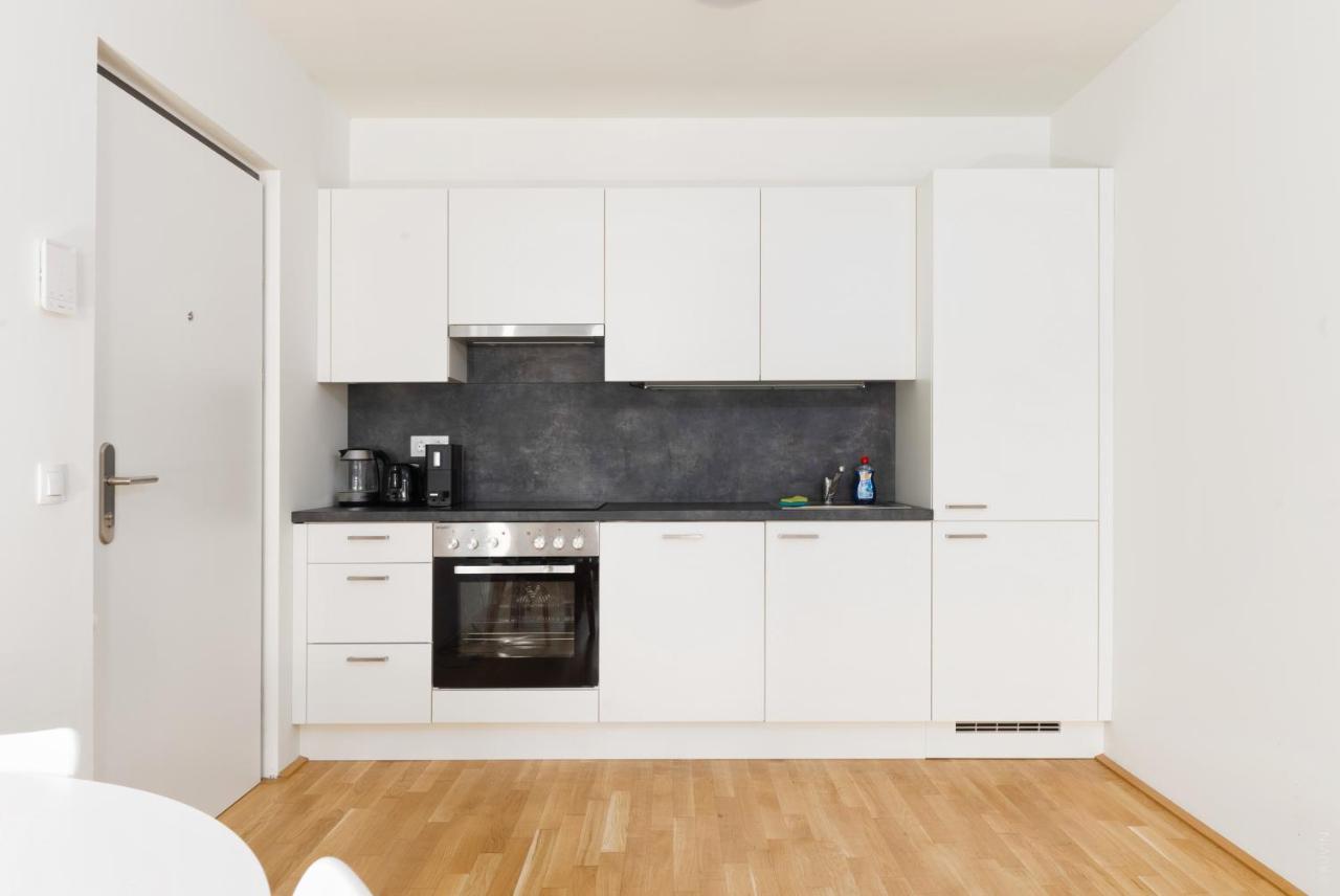 Whats-App Self-Check-In - 1Br Apartment, Near Airport,15 Min To Center Viena Exterior foto